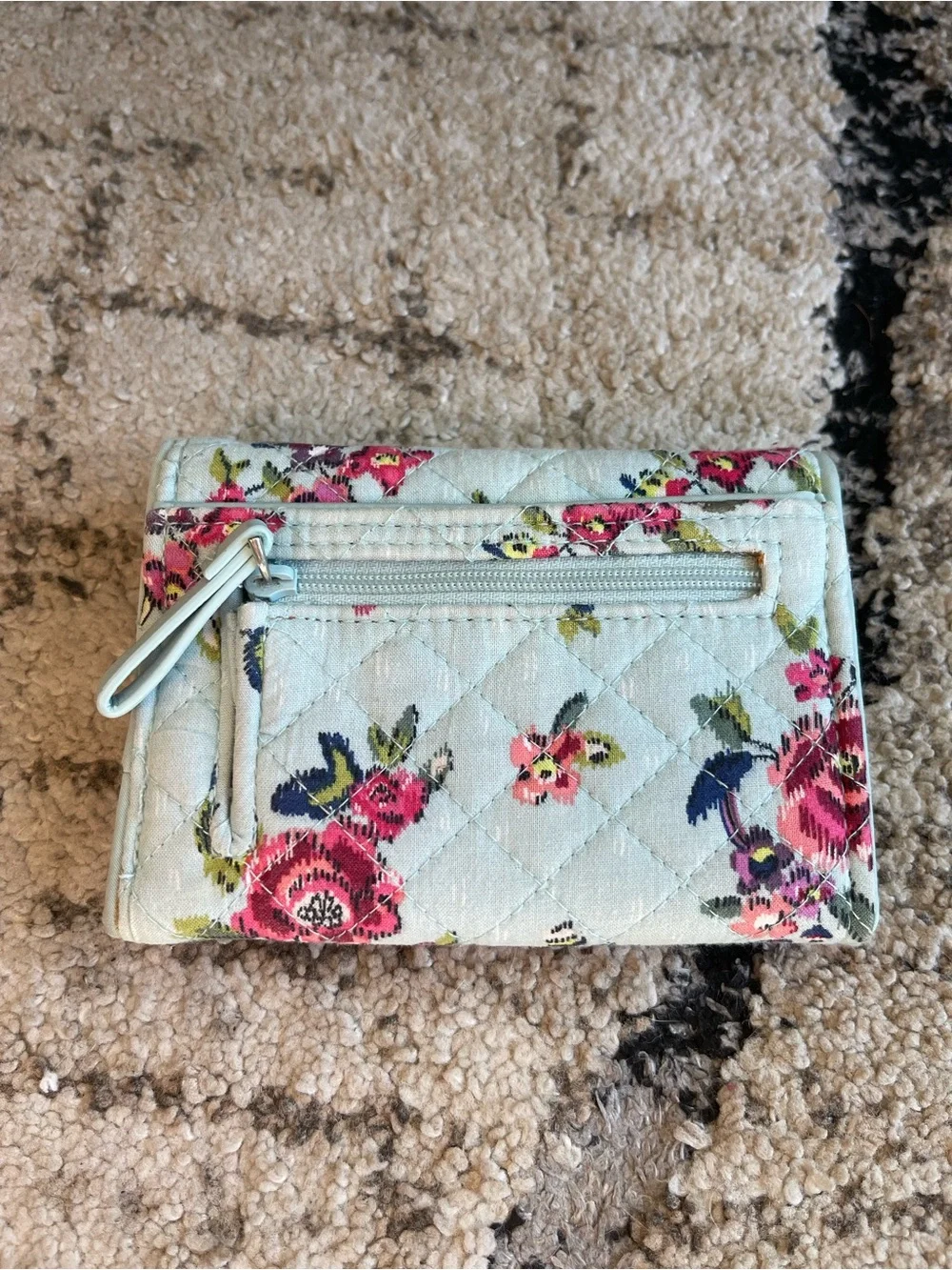 Vera Bradley Quilted RFID Riley compact wallet - Picture 2 of 8